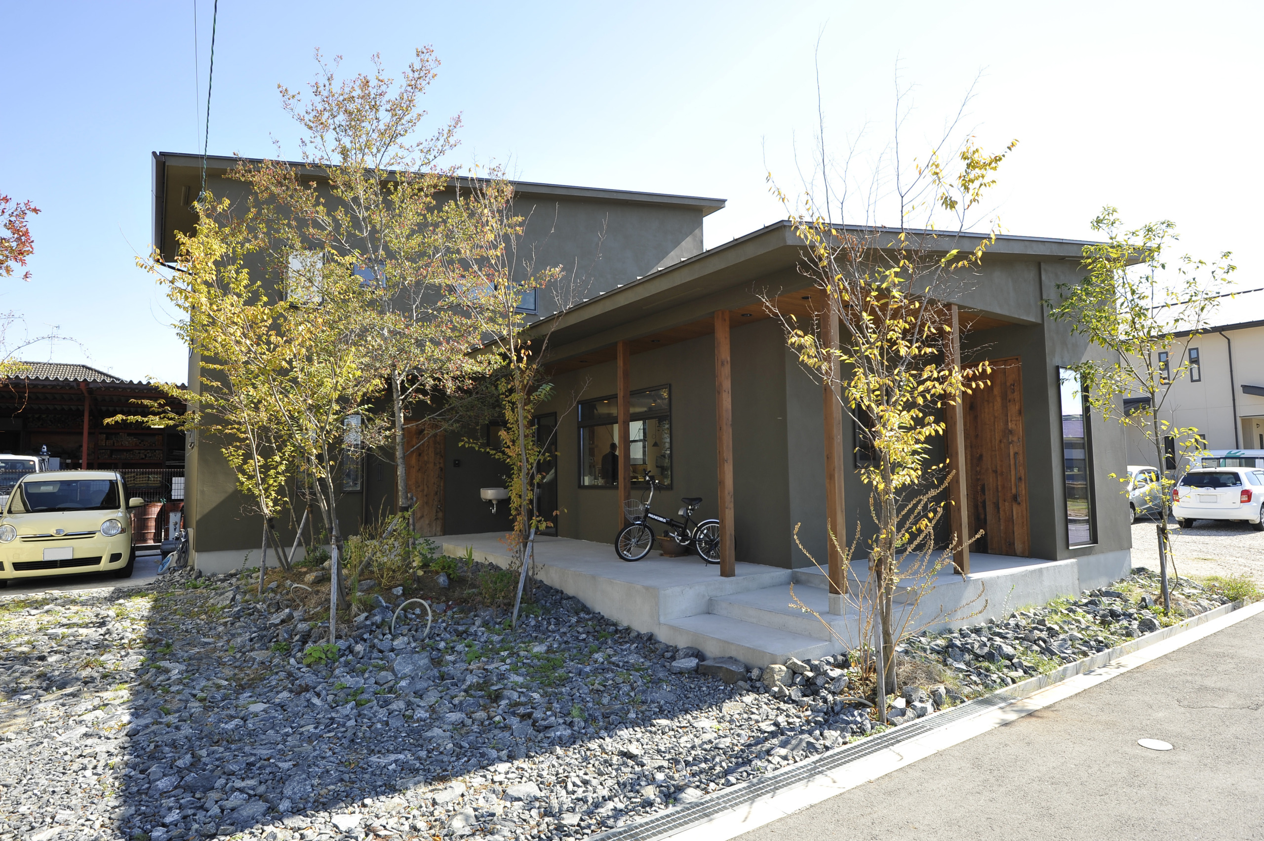 N House
