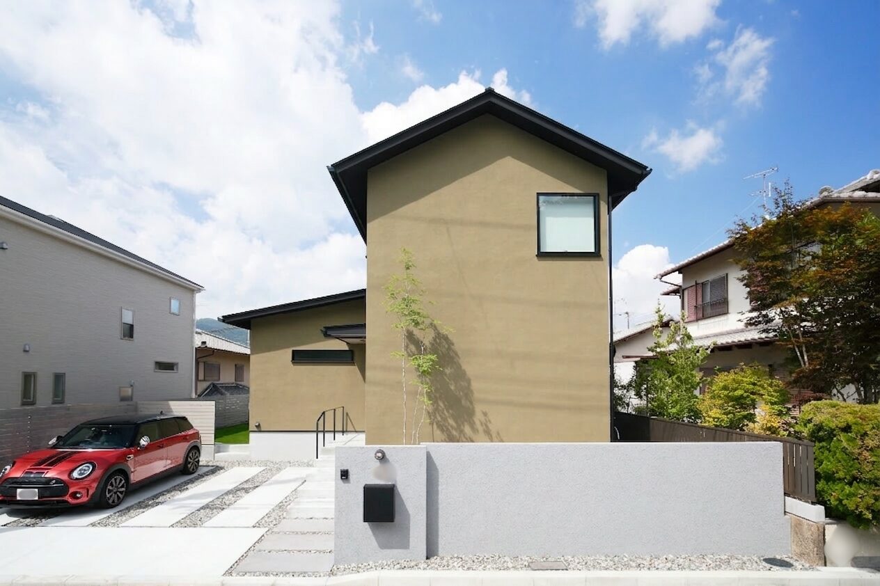 M House