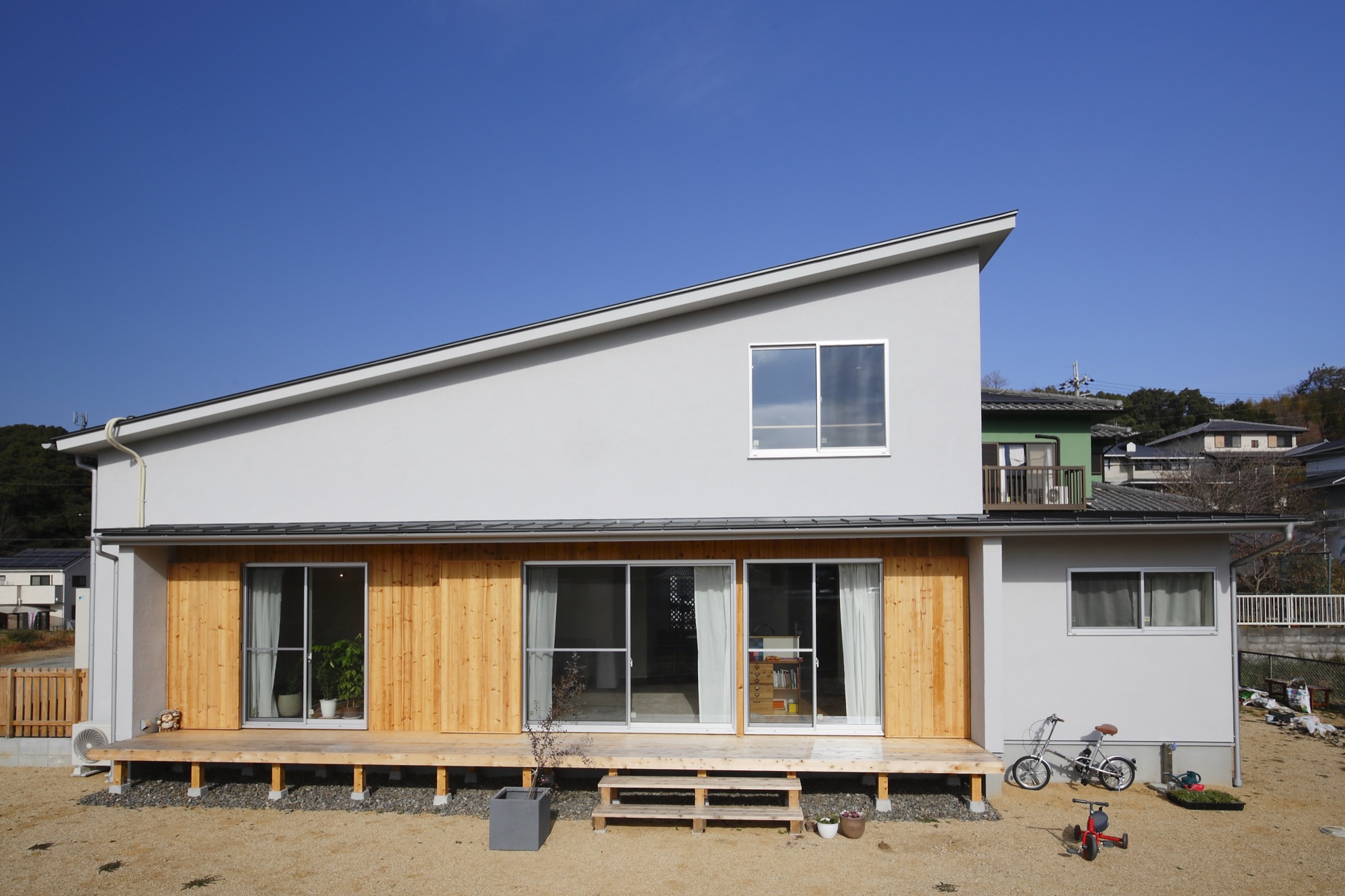 M House